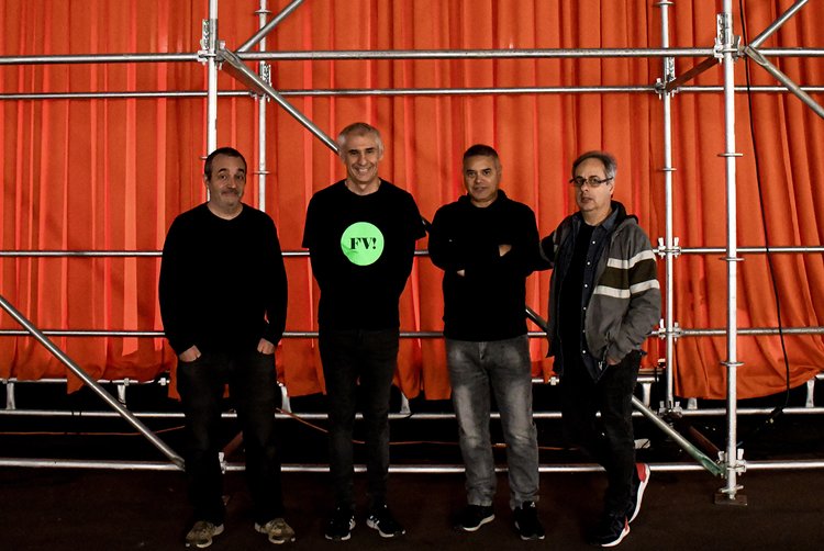 Boomerang se deshace de recuerdos en su video de No me parece mal