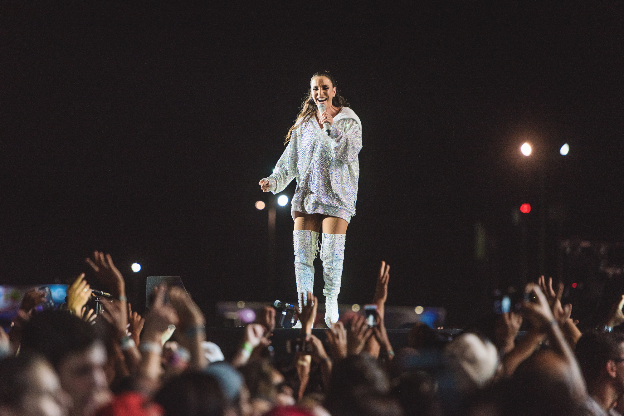 dia1_mundo_ivete_fernandoschlaepfer_ihateflash_001.jpg